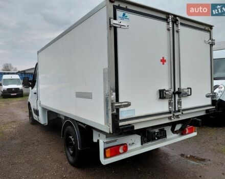 Белый Рено Мастер, объемом двигателя 2.3 л и пробегом 263 тыс. км за 14600 $, фото 5 на Automoto.ua