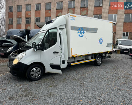 Белый Рено Мастер, объемом двигателя 0 л и пробегом 235 тыс. км за 19900 $, фото 8 на Automoto.ua