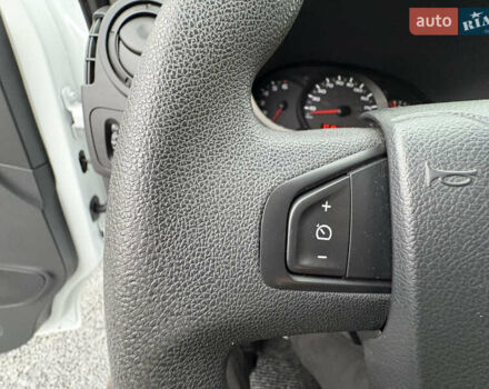 Рено Мастєр 2016 у Рівному на Automoto.ua Білий Рено Мастєр, об'ємом двигуна 2.3 л та пробігом 280 тис. км за 19800 $, фото 66 на Automoto.ua