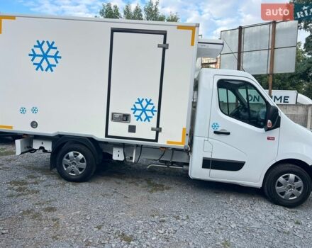 Белый Рено Мастер, объемом двигателя 2.3 л и пробегом 235 тыс. км за 18900 $, фото 8 на Automoto.ua