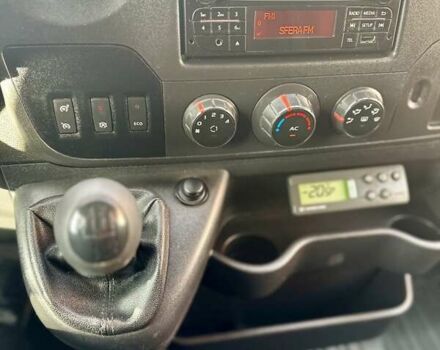 Білий Рено Мастєр, об'ємом двигуна 2.3 л та пробігом 296 тис. км за 18750 $, фото 37 на Automoto.ua