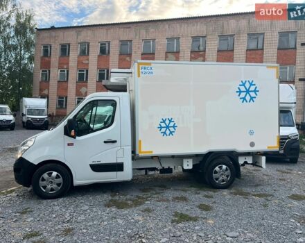 Белый Рено Мастер, объемом двигателя 2.3 л и пробегом 235 тыс. км за 18900 $, фото 15 на Automoto.ua