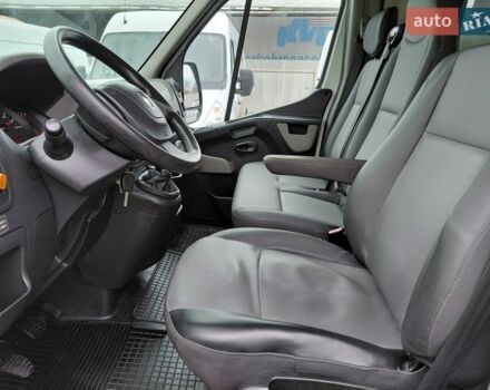 Белый Рено Мастер, объемом двигателя 2.3 л и пробегом 263 тыс. км за 14600 $, фото 57 на Automoto.ua