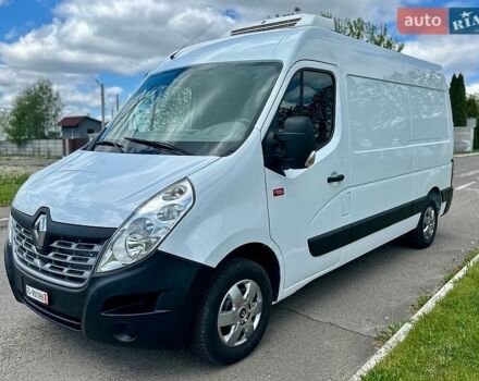 Белый Рено Мастер, объемом двигателя 2.3 л и пробегом 307 тыс. км за 18850 $, фото 2 на Automoto.ua
