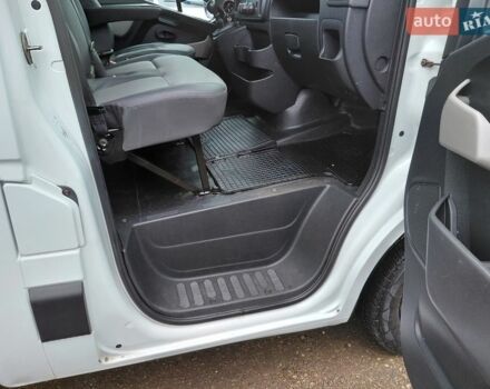 Белый Рено Мастер, объемом двигателя 2.3 л и пробегом 263 тыс. км за 14600 $, фото 47 на Automoto.ua