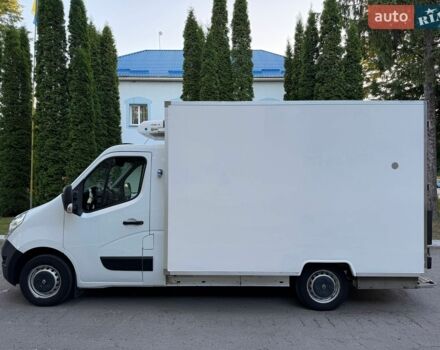 Белый Рено Мастер, объемом двигателя 2.3 л и пробегом 212 тыс. км за 17600 $, фото 5 на Automoto.ua
