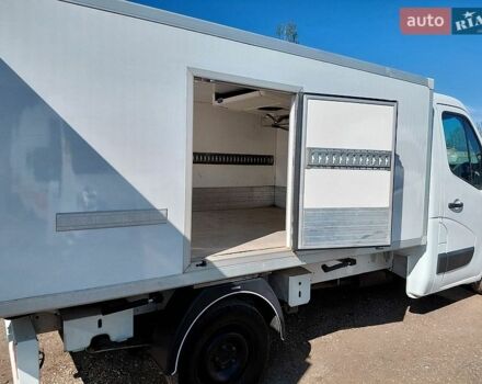Белый Рено Мастер, объемом двигателя 2.3 л и пробегом 263 тыс. км за 13900 $, фото 15 на Automoto.ua