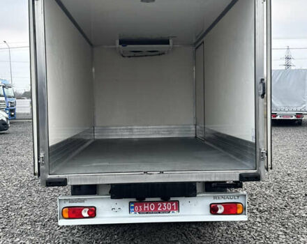 Белый Рено Мастер, объемом двигателя 2.3 л и пробегом 225 тыс. км за 23300 $, фото 3 на Automoto.ua