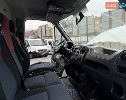 Белый Рено Мастер, объемом двигателя 0 л и пробегом 235 тыс. км за 19900 $, фото 19 на Automoto.ua