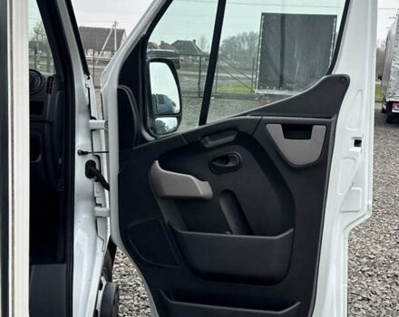 Белый Рено Мастер, объемом двигателя 2.3 л и пробегом 225 тыс. км за 23300 $, фото 29 на Automoto.ua