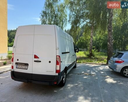 Белый Рено Мастер, объемом двигателя 2.3 л и пробегом 337 тыс. км за 13600 $, фото 4 на Automoto.ua