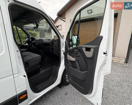 Рено Мастєр 2016 у Рівному на Automoto.ua Білий Рено Мастєр, об'ємом двигуна 2.3 л та пробігом 280 тис. км за 19800 $, фото 40 на Automoto.ua