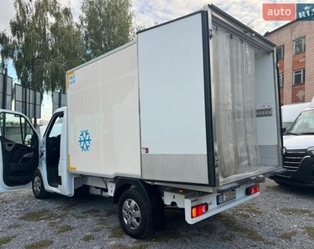 Белый Рено Мастер, объемом двигателя 2.3 л и пробегом 235 тыс. км за 18900 $, фото 29 на Automoto.ua