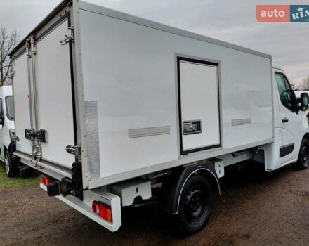 Белый Рено Мастер, объемом двигателя 2.3 л и пробегом 263 тыс. км за 14600 $, фото 27 на Automoto.ua