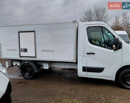 Белый Рено Мастер, объемом двигателя 2.3 л и пробегом 263 тыс. км за 14600 $, фото 72 на Automoto.ua