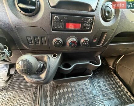 Белый Рено Мастер, объемом двигателя 2.3 л и пробегом 220 тыс. км за 17800 $, фото 39 на Automoto.ua