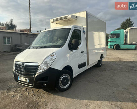 Белый Рено Мастер, объемом двигателя 2.3 л и пробегом 343 тыс. км за 20500 $, фото 1 на Automoto.ua