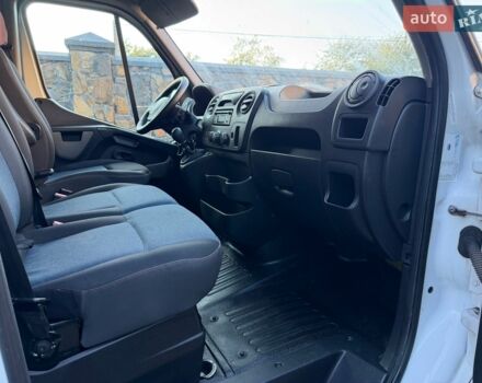 Белый Рено Мастер, объемом двигателя 2.3 л и пробегом 295 тыс. км за 18300 $, фото 41 на Automoto.ua