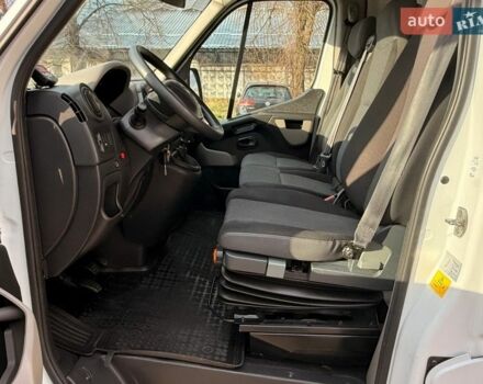 Белый Рено Мастер, объемом двигателя 2.3 л и пробегом 293 тыс. км за 19900 $, фото 25 на Automoto.ua