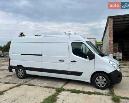 Белый Рено Мастер, объемом двигателя 2.3 л и пробегом 395 тыс. км за 15799 $, фото 11 на Automoto.ua