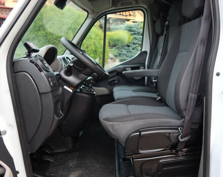 Білий Рено Мастєр, об'ємом двигуна 2.3 л та пробігом 250 тис. км за 27800 $, фото 34 на Automoto.ua