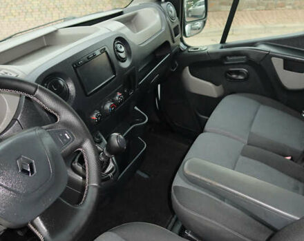 Білий Рено Мастєр, об'ємом двигуна 2.3 л та пробігом 250 тис. км за 27800 $, фото 31 на Automoto.ua