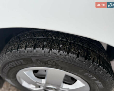 Белый Рено Мастер, объемом двигателя 2.3 л и пробегом 280 тыс. км за 17700 $, фото 26 на Automoto.ua