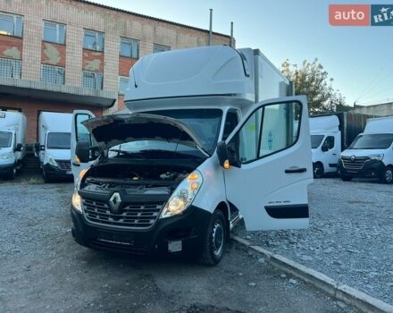 Белый Рено Мастер, объемом двигателя 2.3 л и пробегом 225 тыс. км за 20900 $, фото 1 на Automoto.ua
