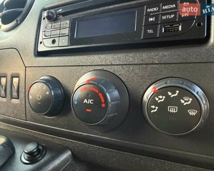 Белый Рено Мастер, объемом двигателя 2.3 л и пробегом 278 тыс. км за 22600 $, фото 33 на Automoto.ua