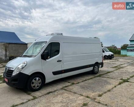 Белый Рено Мастер, объемом двигателя 2.3 л и пробегом 395 тыс. км за 15799 $, фото 4 на Automoto.ua