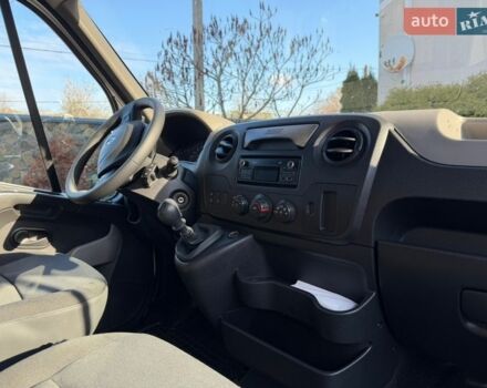 Белый Рено Мастер, объемом двигателя 2.3 л и пробегом 279 тыс. км за 18500 $, фото 45 на Automoto.ua