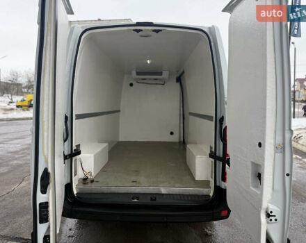 Белый Рено Мастер, объемом двигателя 2.3 л и пробегом 280 тыс. км за 17700 $, фото 25 на Automoto.ua