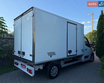 Белый Рено Мастер, объемом двигателя 2.3 л и пробегом 295 тыс. км за 18300 $, фото 24 на Automoto.ua