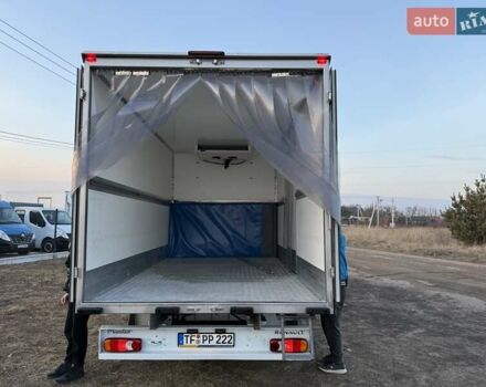 Белый Рено Мастер, объемом двигателя 2.3 л и пробегом 278 тыс. км за 22600 $, фото 15 на Automoto.ua