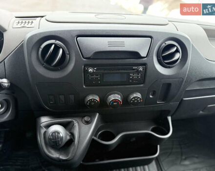 Белый Рено Мастер, объемом двигателя 2.3 л и пробегом 280 тыс. км за 17700 $, фото 20 на Automoto.ua