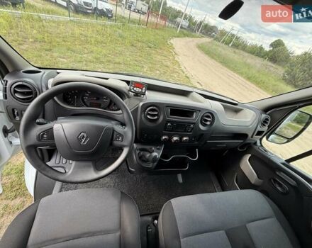 Белый Рено Мастер, объемом двигателя 2.3 л и пробегом 229 тыс. км за 21700 $, фото 23 на Automoto.ua