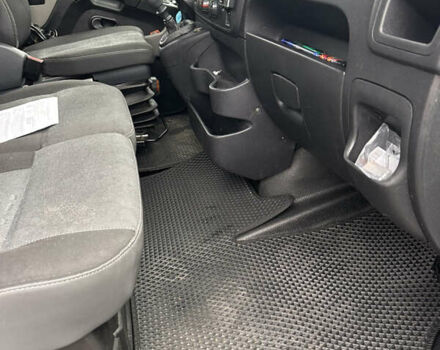 Білий Рено Мастєр, об'ємом двигуна 2.3 л та пробігом 680 тис. км за 18200 $, фото 9 на Automoto.ua