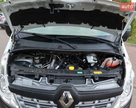 Білий Рено Мастєр, об'ємом двигуна 2.3 л та пробігом 250 тис. км за 27800 $, фото 76 на Automoto.ua