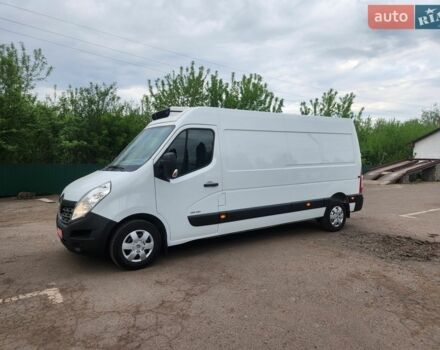 Белый Рено Мастер, объемом двигателя 2.3 л и пробегом 217 тыс. км за 21500 $, фото 1 на Automoto.ua