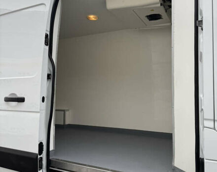 Рено Мастер 2017 в Ровно на Automoto.ua Белый Рено Мастер, объемом двигателя 0 л и пробегом 271 тыс. км за 20900 $, фото 11 на Automoto.ua