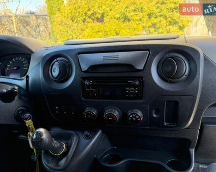 Білий Рено Мастєр, об'ємом двигуна 2.3 л та пробігом 287 тис. км за 18900 $, фото 45 на Automoto.ua