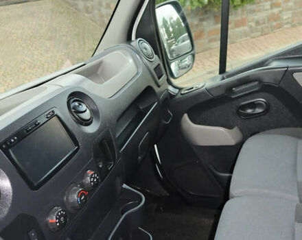 Білий Рено Мастєр, об'ємом двигуна 2.3 л та пробігом 250 тис. км за 27800 $, фото 33 на Automoto.ua