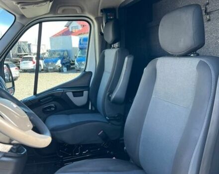 Білий Рено Мастєр, об'ємом двигуна 2.3 л та пробігом 310 тис. км за 23000 $, фото 46 на Automoto.ua