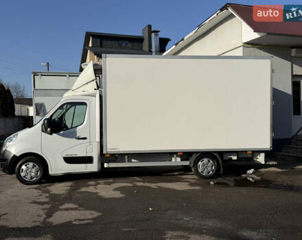 Белый Рено Мастер, объемом двигателя 2.3 л и пробегом 279 тыс. км за 18400 $, фото 11 на Automoto.ua