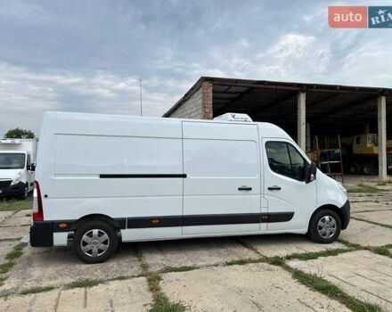 Белый Рено Мастер, объемом двигателя 2.3 л и пробегом 395 тыс. км за 16500 $, фото 13 на Automoto.ua
