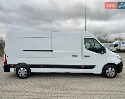 Белый Рено Мастер, объемом двигателя 2.3 л и пробегом 250 тыс. км за 17900 $, фото 7 на Automoto.ua