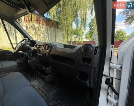 Белый Рено Мастер, объемом двигателя 2.3 л и пробегом 220 тыс. км за 17800 $, фото 47 на Automoto.ua
