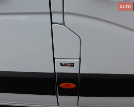 Білий Рено Мастєр, об'ємом двигуна 2.3 л та пробігом 250 тис. км за 27800 $, фото 45 на Automoto.ua