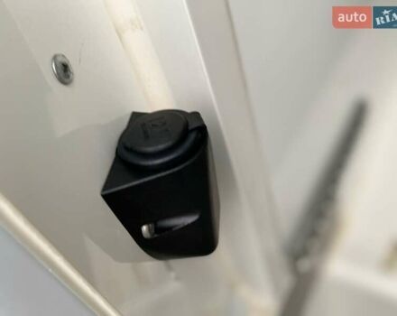 Белый Рено Мастер, объемом двигателя 2.3 л и пробегом 186 тыс. км за 17350 $, фото 25 на Automoto.ua