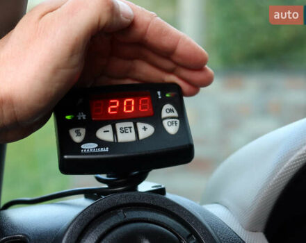 Білий Рено Мастєр, об'ємом двигуна 2.3 л та пробігом 250 тис. км за 27800 $, фото 93 на Automoto.ua